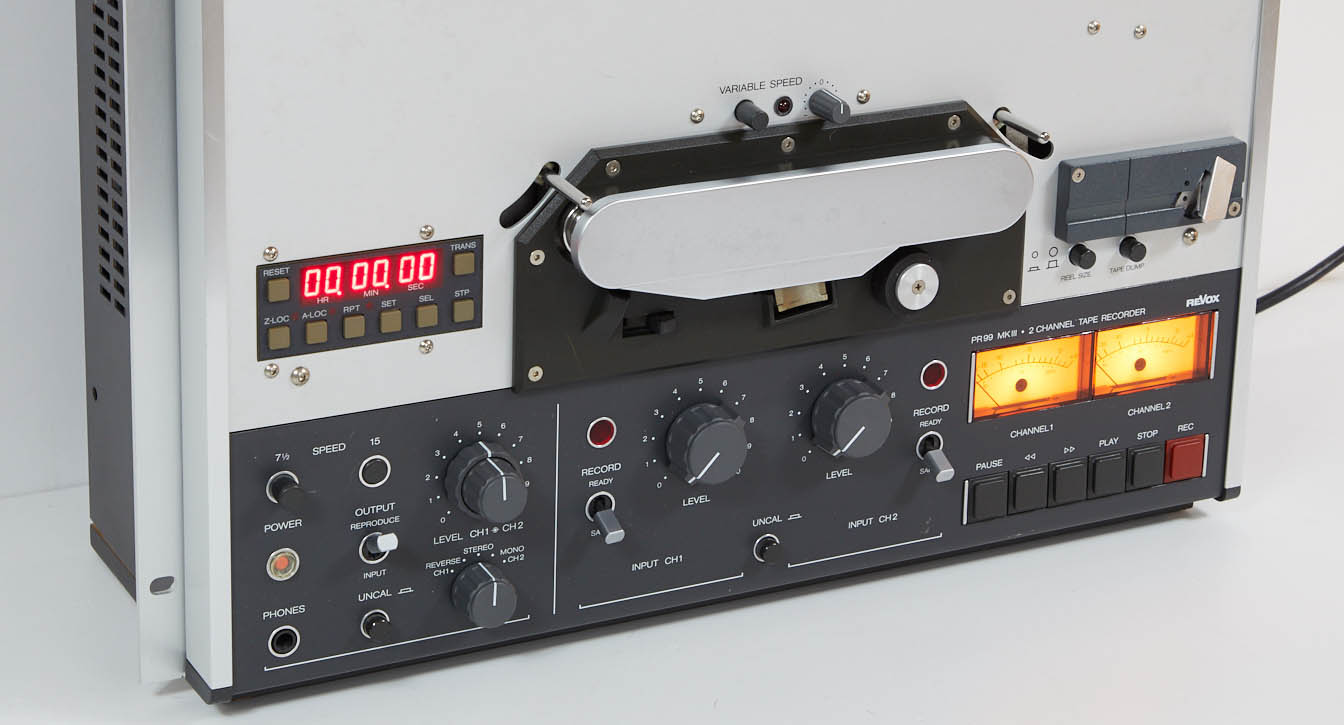 Professionel spolebåndoptager – service, reparation og justering af Studer, Revox og andre båndmaskiner hos PA Elektronik.
