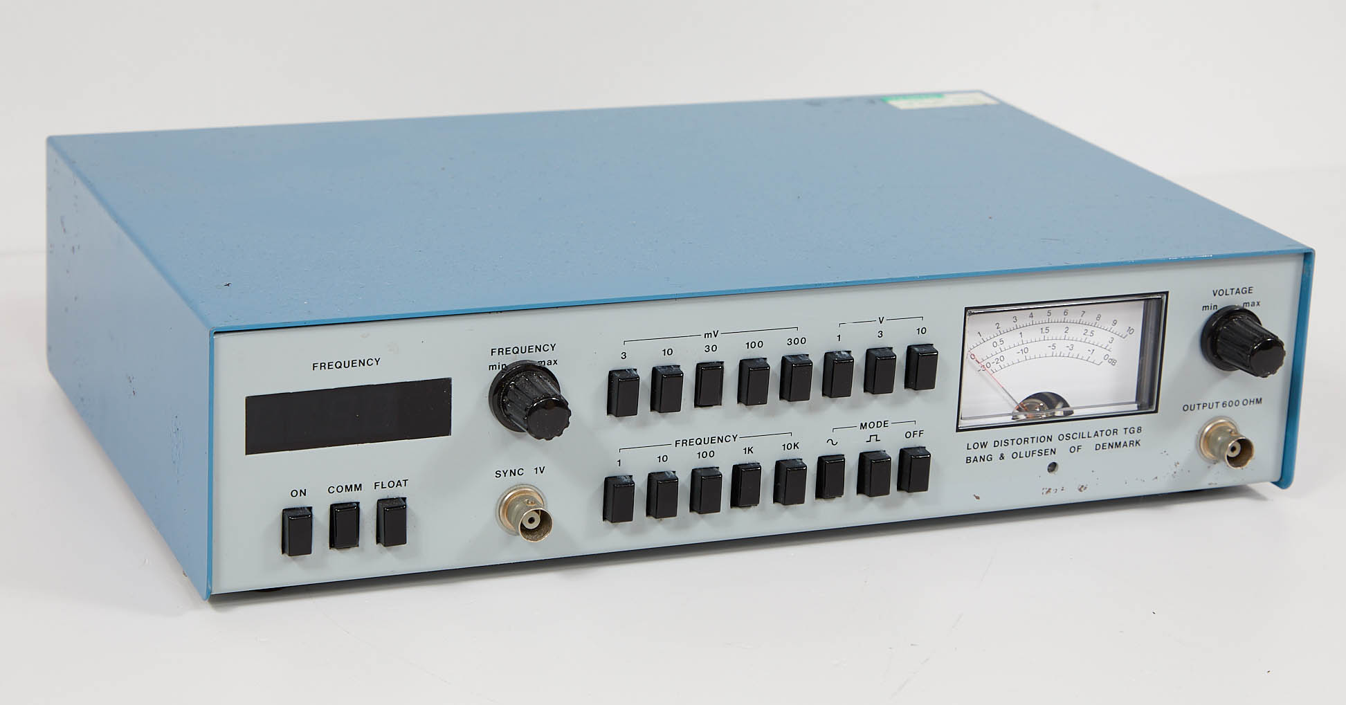 Professionelt elektronisk måleudstyr – service og reparation af laboratorie- og måleinstrumenter hos PA Elektronik.